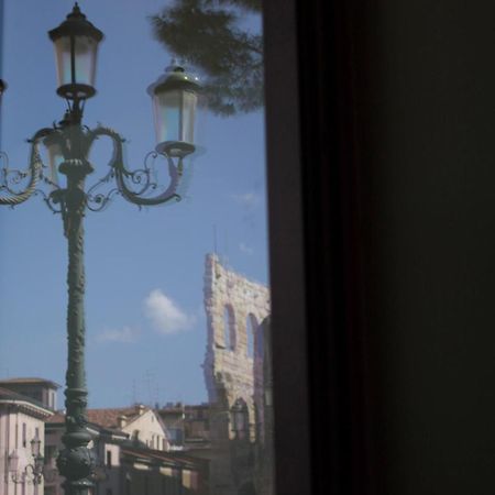 Arena Luxury Rooms Verona Esterno foto