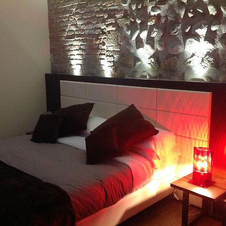 Arena Luxury Rooms Verona Esterno foto
