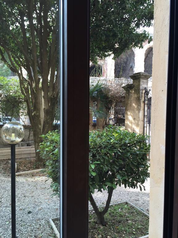 Arena Luxury Rooms Verona Esterno foto
