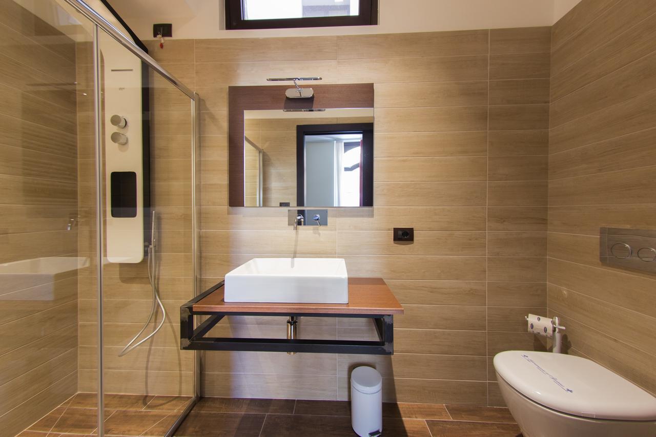 Arena Luxury Rooms Verona Esterno foto